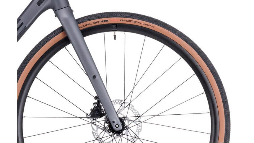 Vélo de Gravel Cube Nuroad Race Shimano GRX 2023 Vélo de Gravel Cube Nuroad Race Shimano GRX 2023
