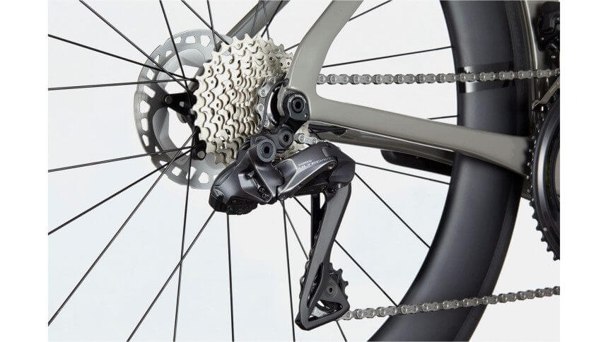 Vélo de Course Cannondale Systemsix Hi-Mod Disc Shimano Ultegra DI2 2023 Vélo de Course Cannondale Systemsix Hi-Mod Disc Shimano Ultegra DI2 2023