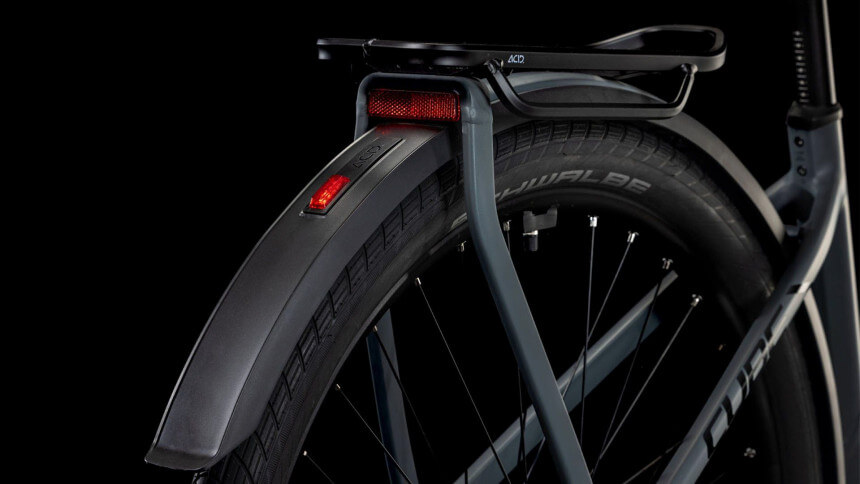 VTC Électrique Cube Kathmandu Hybrid One 800 Shimano Cues 2025 VTC Électrique Cube Kathmandu Hybrid One 800 Shimano Cues 2025